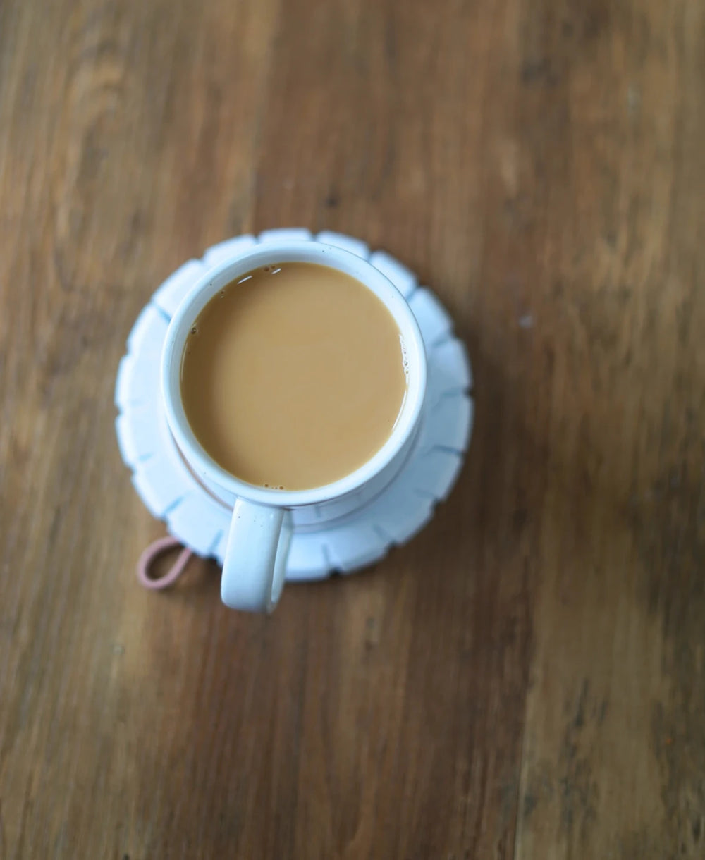 Spill Proof Coffee Carrier - Coaster That Becomes a Handle