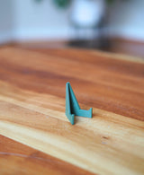 Breeze Phone Stand