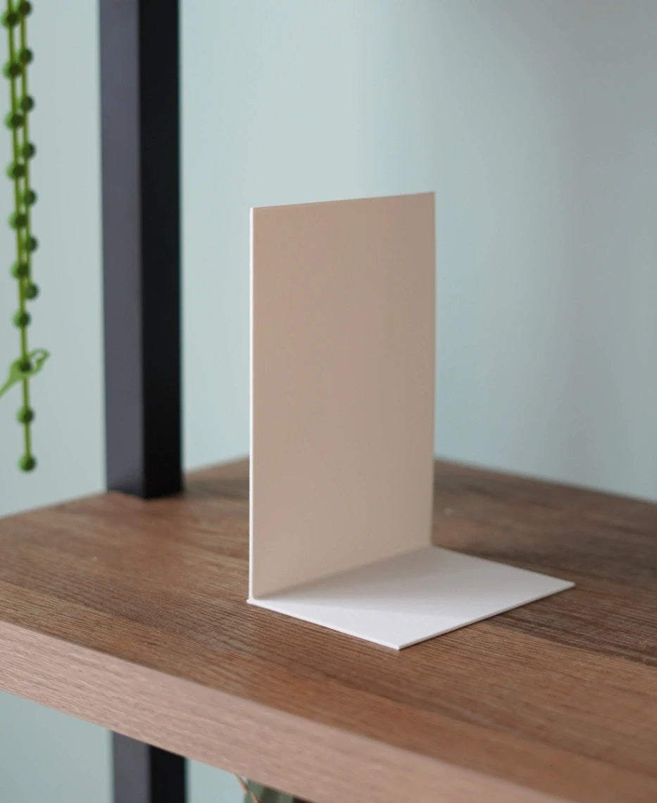 Mist Bookend